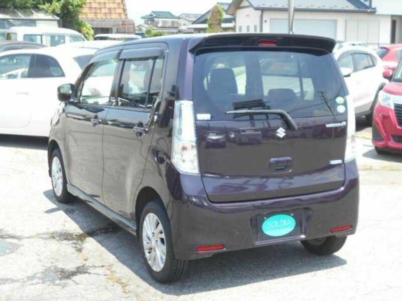 WAGON R