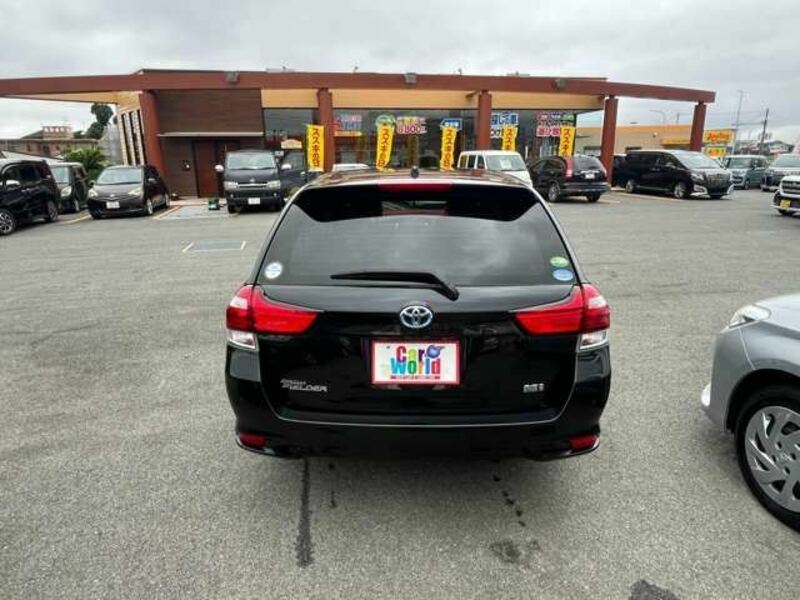 COROLLA FIELDER