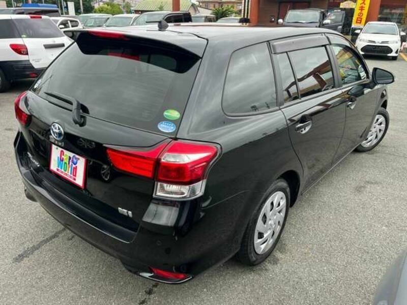 COROLLA FIELDER