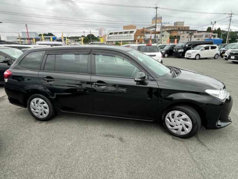 COROLLA FIELDER