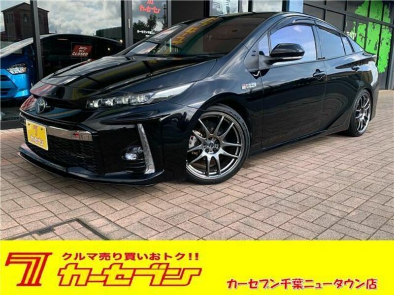 TOYOTA PRIUS PHV