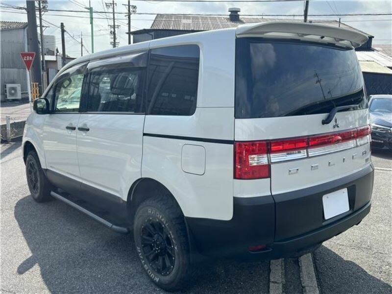DELICA D5