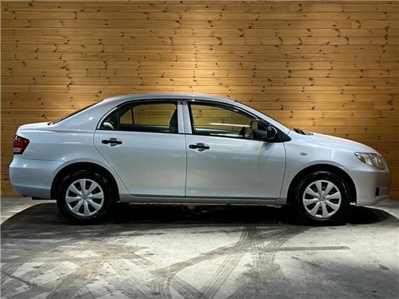 COROLLA AXIO