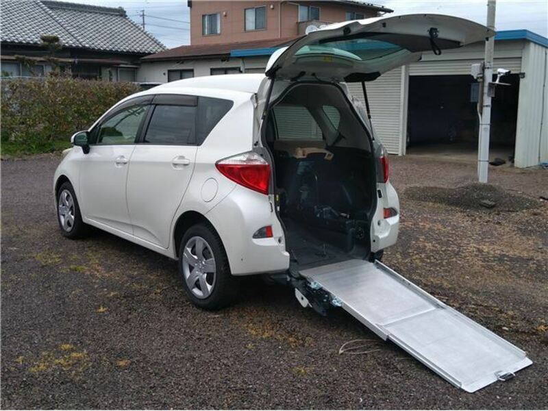 TOYOTA RACTIS