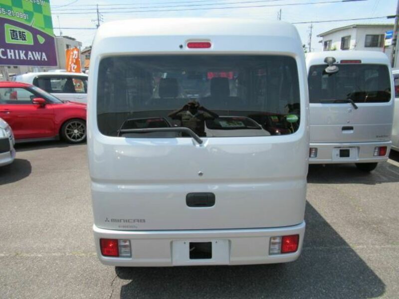 MINICAB VAN