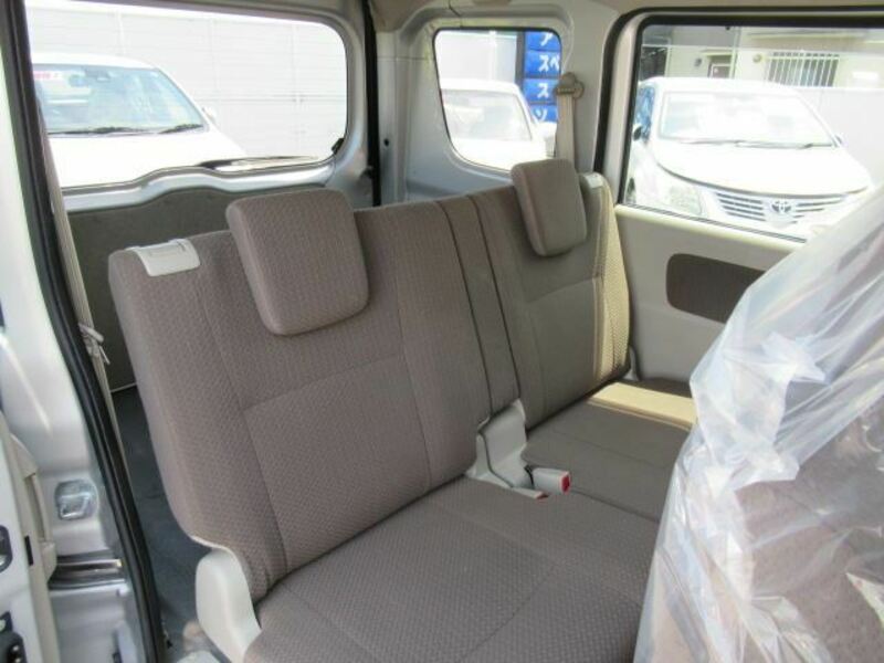 MINICAB VAN