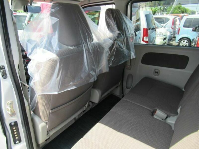 MINICAB VAN
