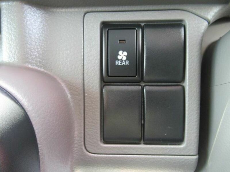 MINICAB VAN
