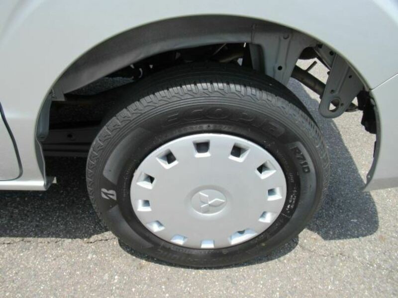 MINICAB VAN