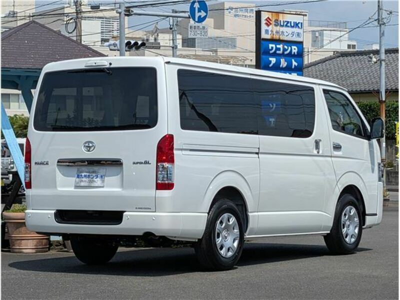 HIACE