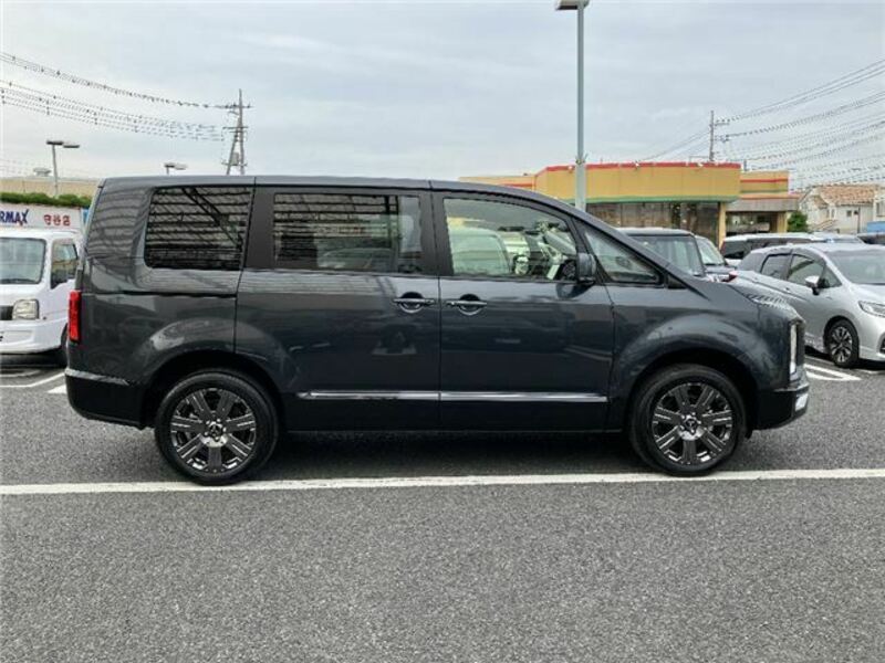 DELICA D5
