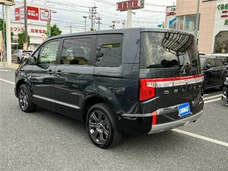DELICA D5