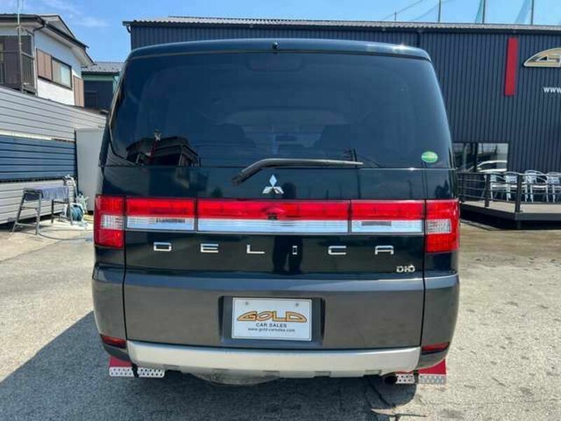 DELICA D5