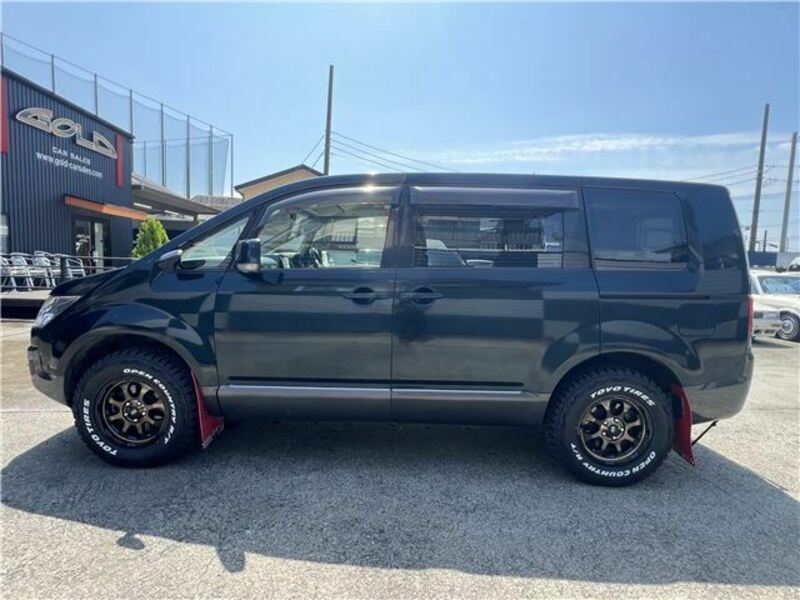 DELICA D5