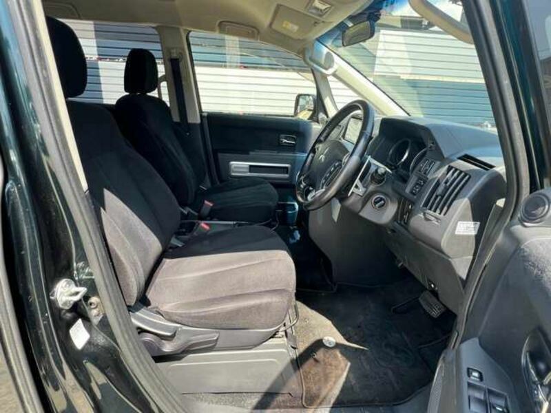 DELICA D5