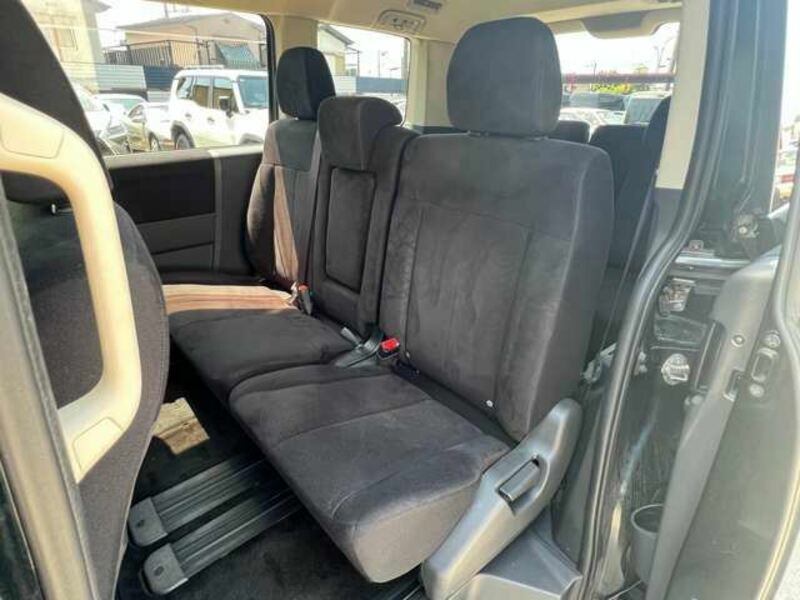 DELICA D5