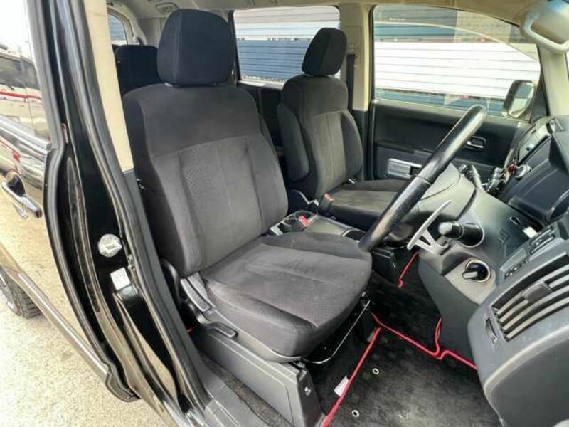 DELICA D5