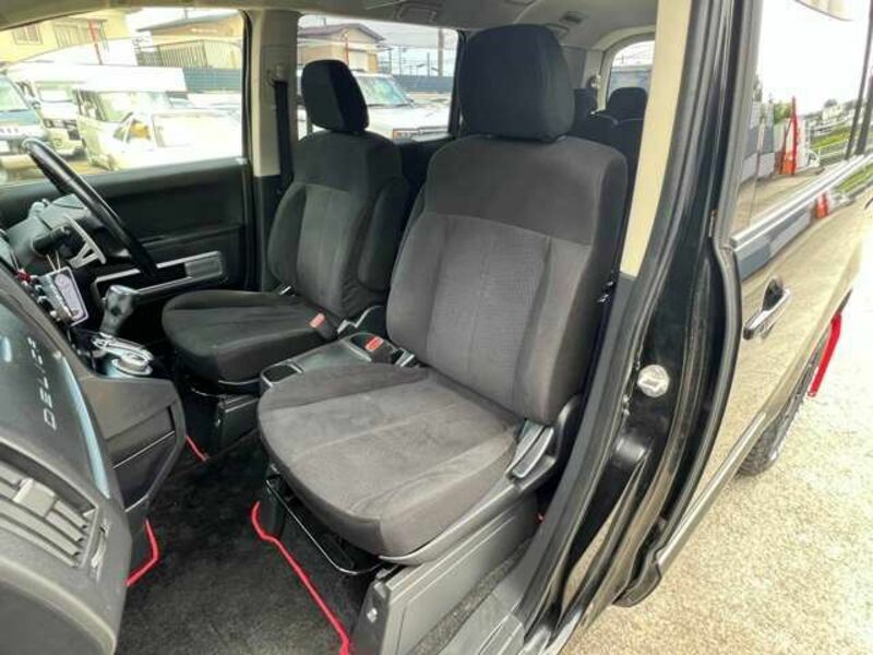 DELICA D5