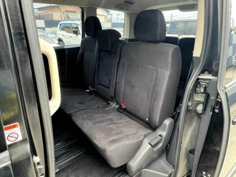 DELICA D5