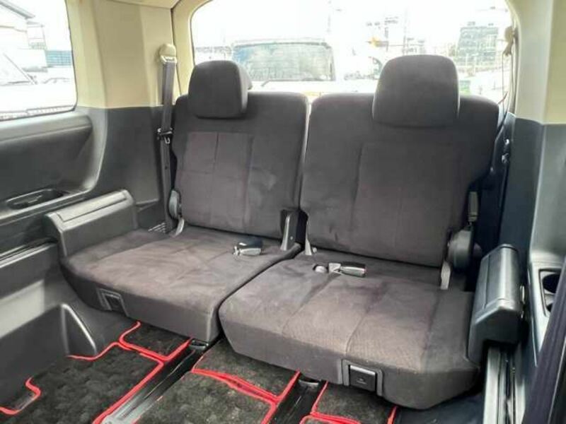 DELICA D5
