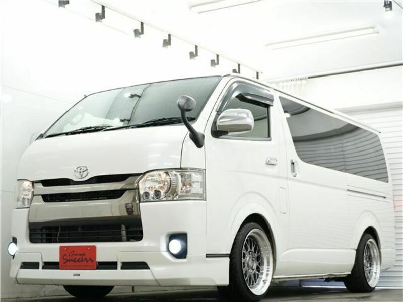 HIACE VAN