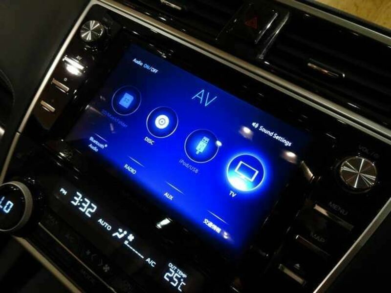 LEGACY B4