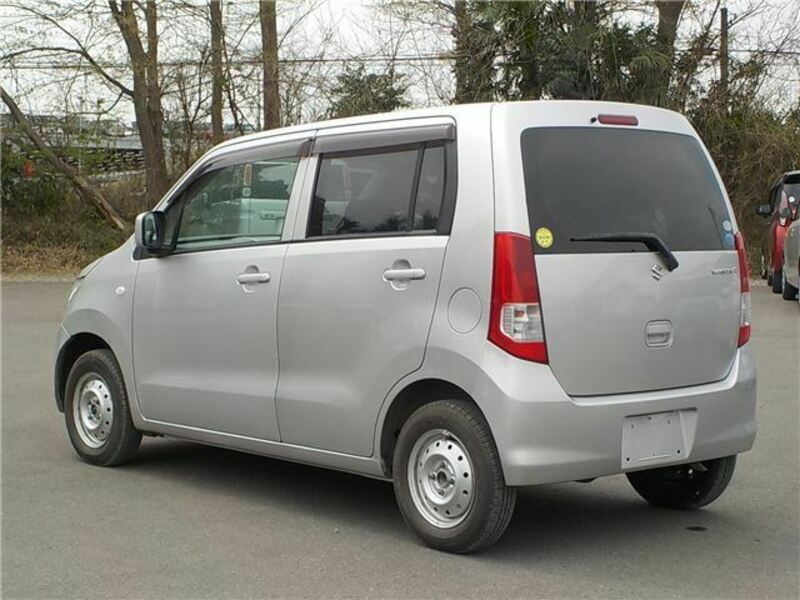 WAGON R