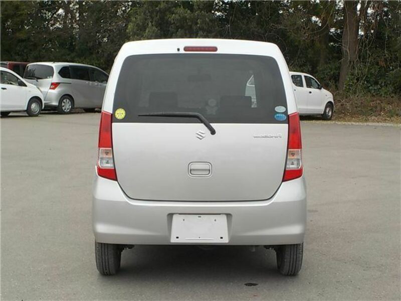 WAGON R