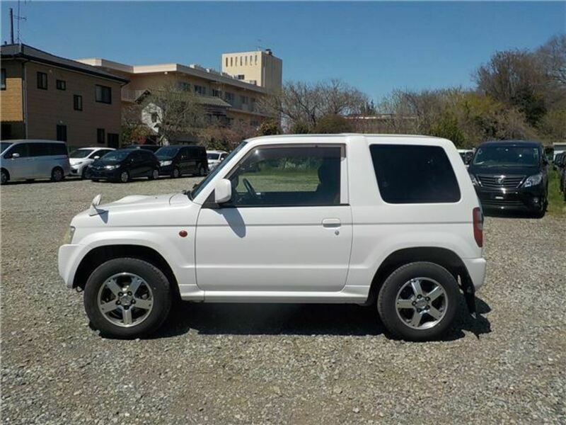 PAJERO MINI