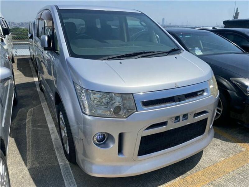 DELICA D5