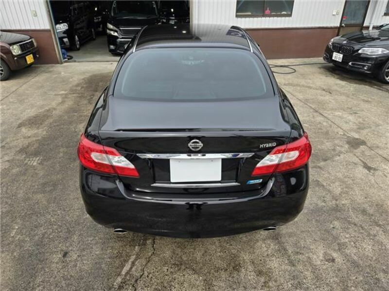 FUGA HYBRID