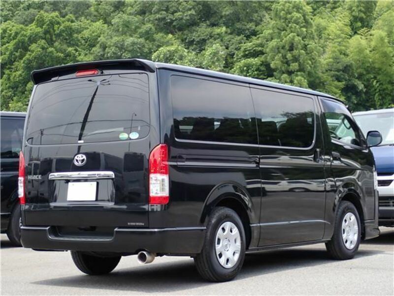 HIACE VAN