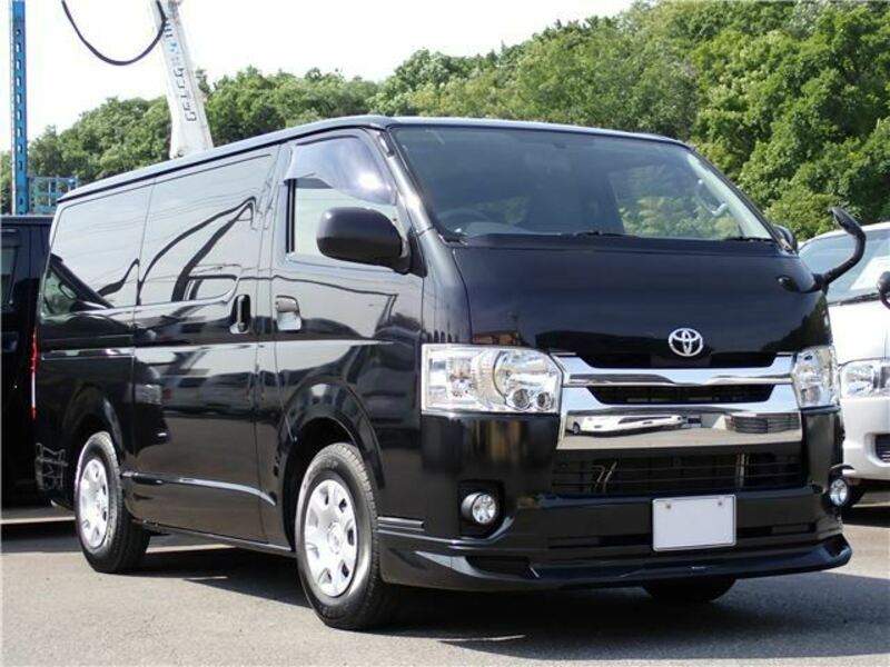 HIACE VAN