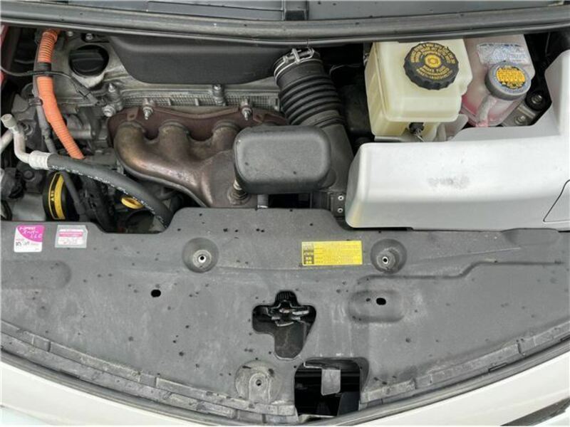 ESTIMA HYBRID