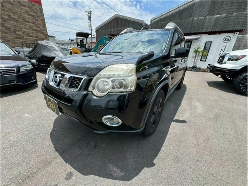 X-TRAIL