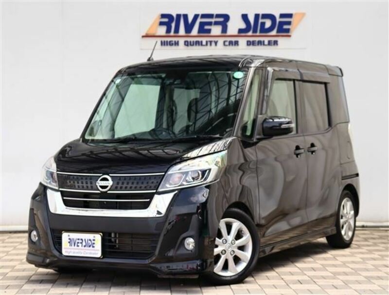 NISSAN DAYZ ROOX