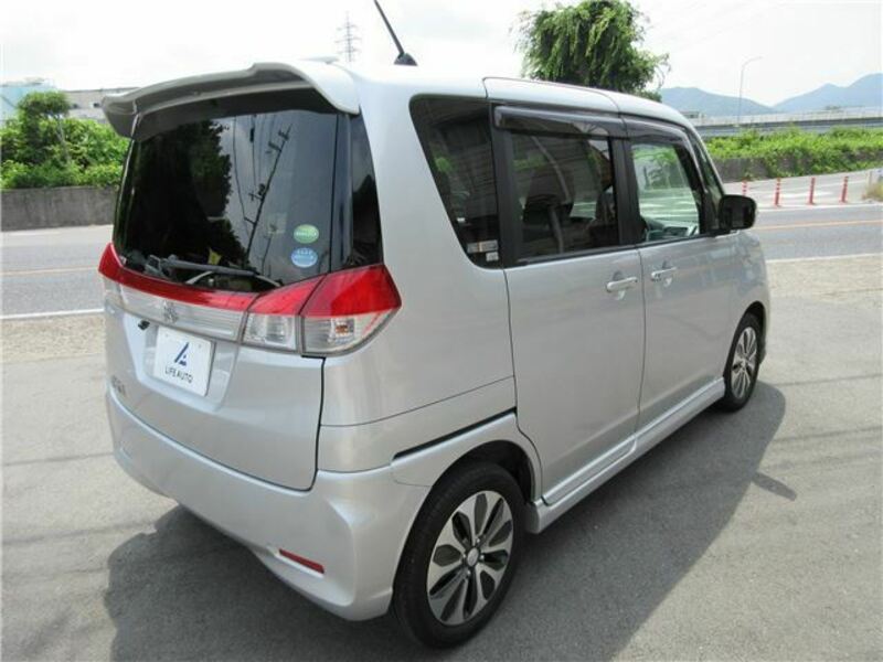 DELICA D2