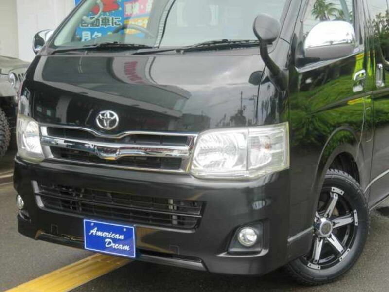 HIACE VAN