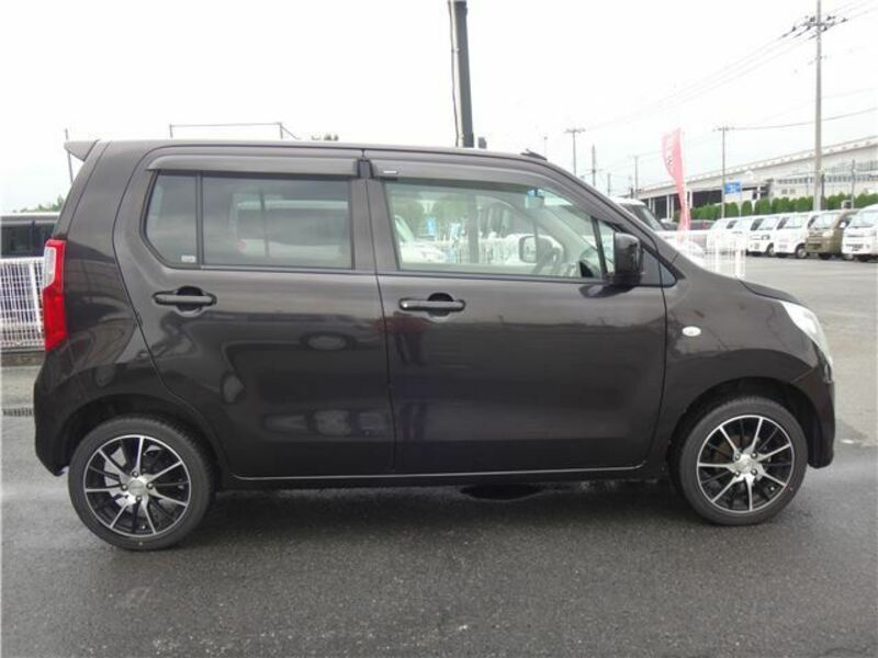 WAGON R