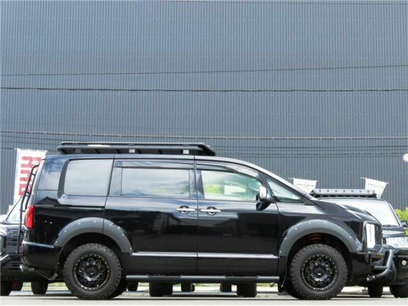 DELICA D5