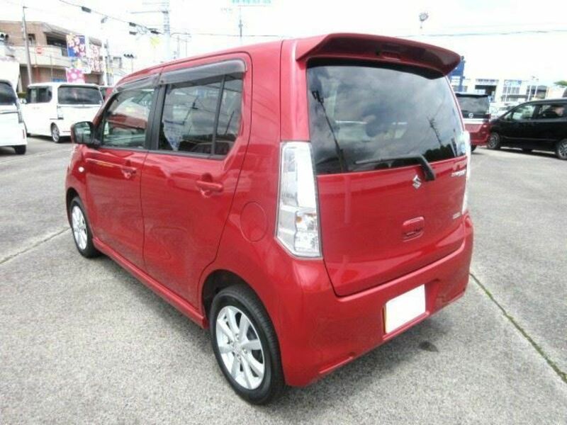 WAGON R