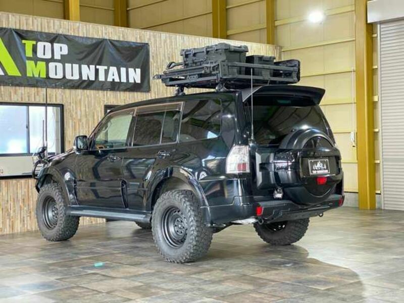 PAJERO