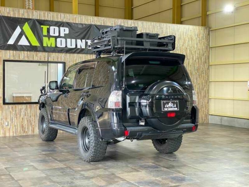 PAJERO
