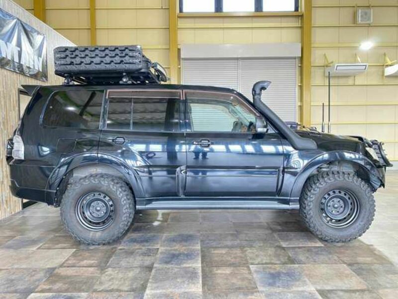 PAJERO