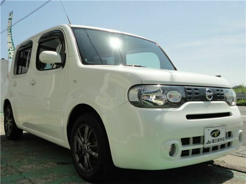 NISSAN CUBE