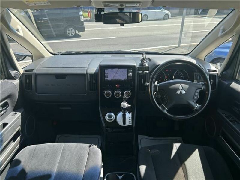 DELICA D5