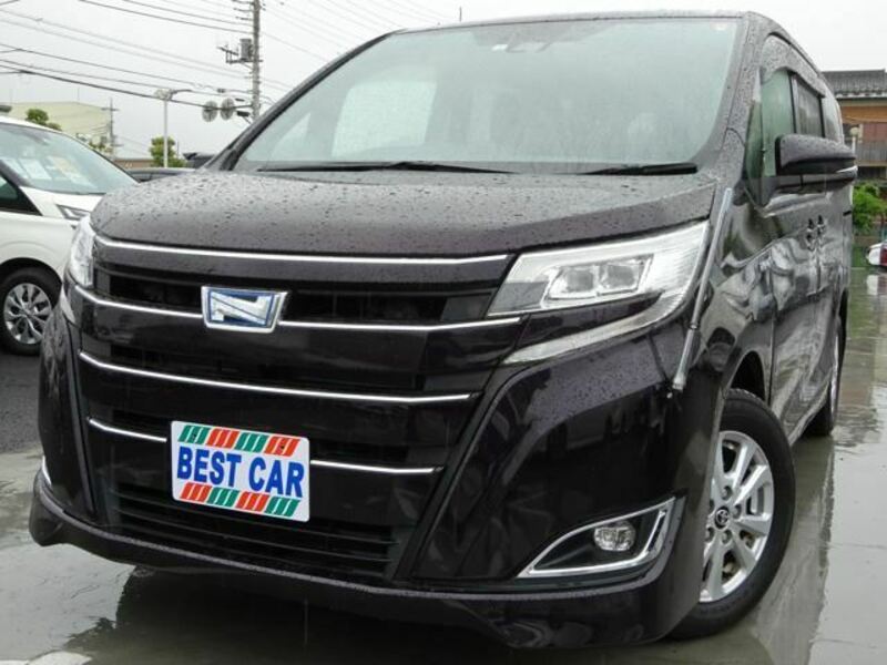 TOYOTA NOAH