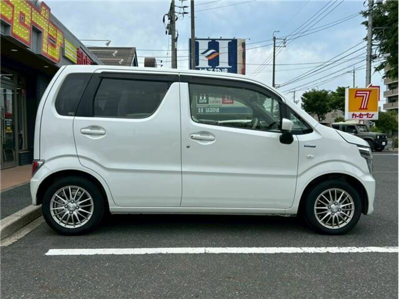 WAGON R