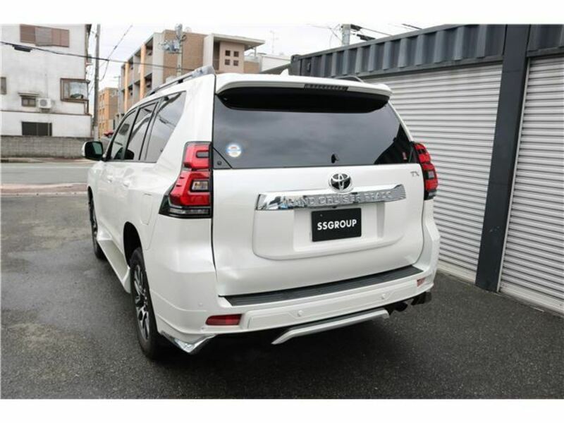 LAND CRUISER PRADO