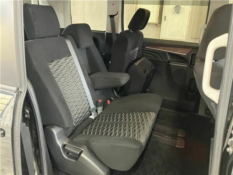 DELICA D5